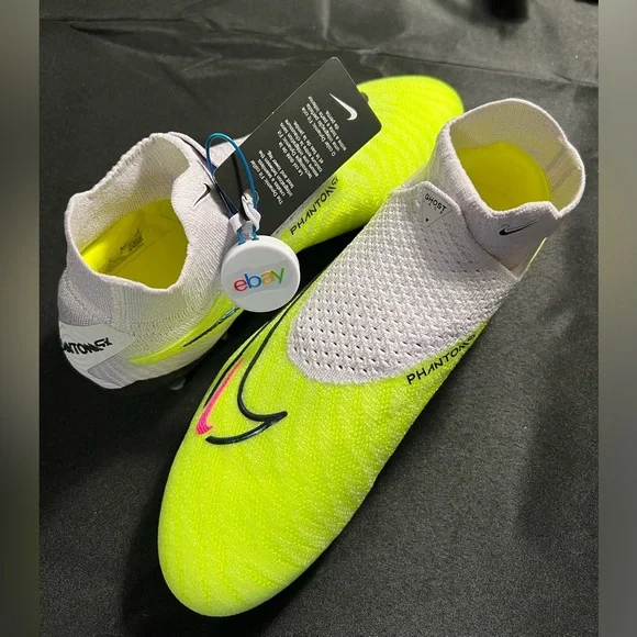 Nike Phantom GX Elite Gripknit DF FG Luminous Pack Size 9 US